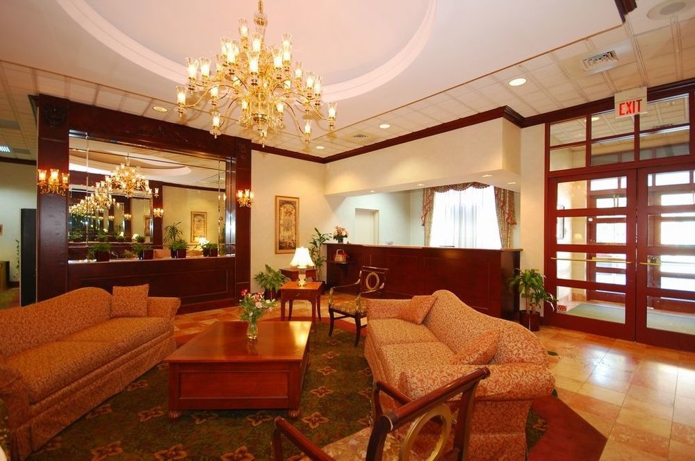Clarion Hotel & Suites University-Shippensburg Interior foto